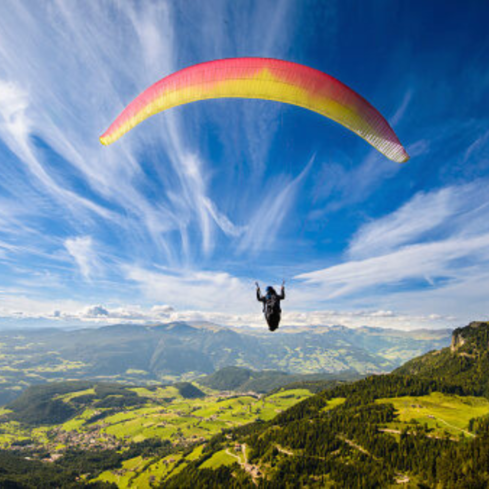 Paragliding in Manali